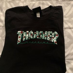 Thrasher shirt w/ red roses